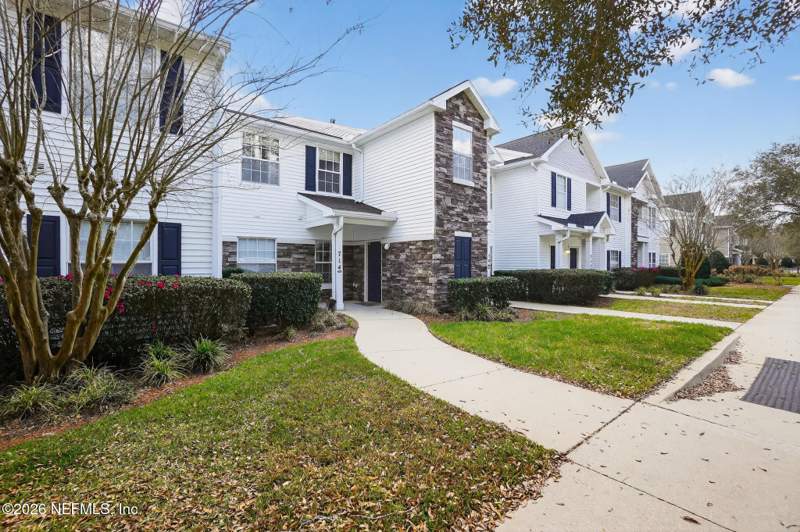 2 bedroom Condominium at 575 Oakleaf Plantation Parkway #714, Jennings Point, Orange Park — photo 4