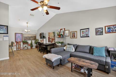 575 Oakleaf Plantation Parkway #714, Orange Park FL - photo 7 of 34