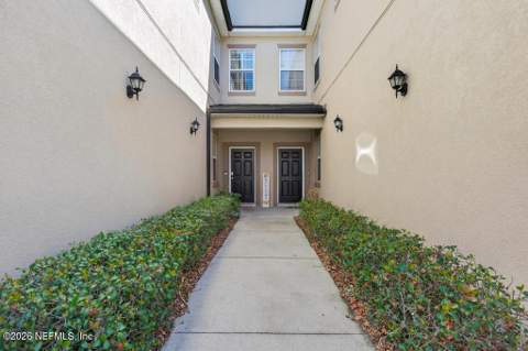 12301 Kernan Forest Boulevard #2104, Jacksonville FL - photo 9 of 59