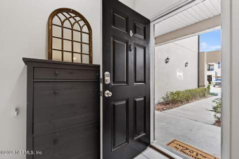 12301 Kernan Forest Boulevard #2104, Jacksonville FL - photo 11 of 59