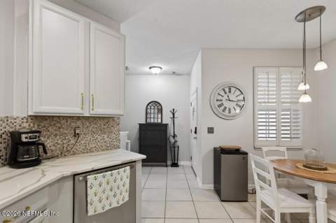 12301 Kernan Forest Boulevard #2104, Jacksonville FL - photo 16 of 59