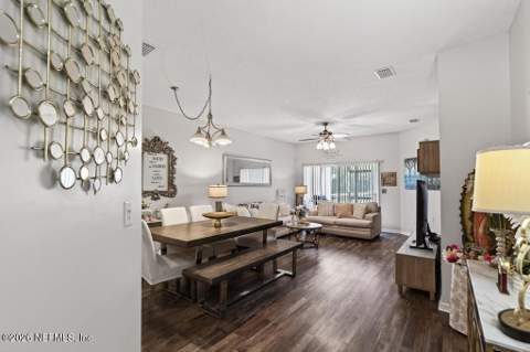 12301 Kernan Forest Boulevard #2104, Jacksonville FL - photo 19 of 59