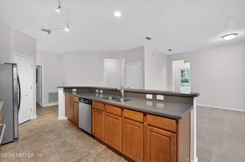 13364 Beach Blvd #903, Jacksonville FL - photo 14 of 36