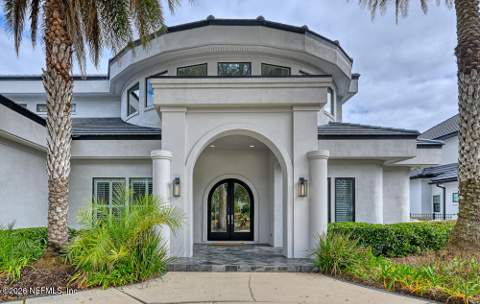 781 Queens Harbor Boulevard, Jacksonville FL - photo 6 of 6