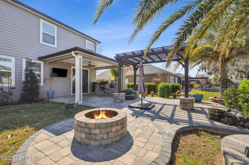 5 bedroom Single Family Residence at 5140 Clapboard Creek Drive, Tidewater, Jacksonville — photo 3