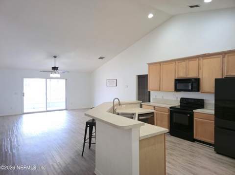 12307 N Bucks Harbor Drive, Jacksonville FL - photo 14 of 36