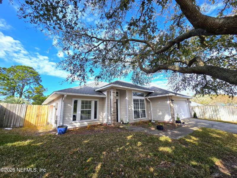 3 bedroom Single Family Residence at 12307 N Bucks Harbor Drive, Harbor Winds, Jacksonville — photo 4