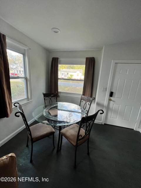 7304 N North Shore Drive, Jacksonville FL - photo 9 of 13