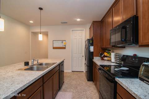 2233 Lincoln Sendero Trail, Jacksonville FL - photo 18 of 35