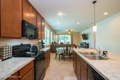 2233 Lincoln Sendero Trail, Jacksonville FL - photo 15 of 35