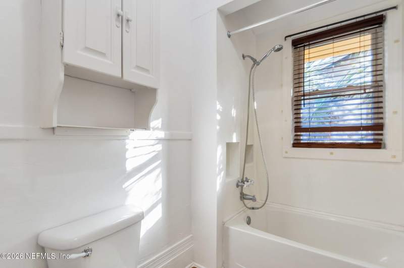 3 bedroom Single Family Residence at 74 W 27th Street, Longbranch, Jacksonville — photo 5