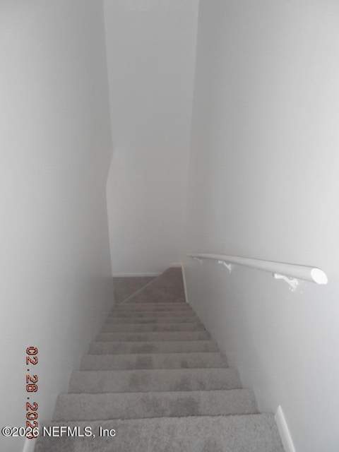 5642 Pinebay Circle, Jacksonville FL - photo 10 of 14