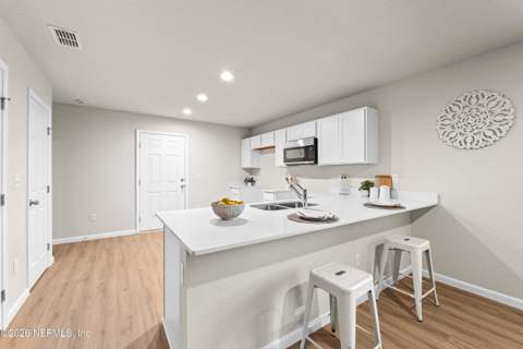 2235 Sessions Lane, Jacksonville FL - photo 7 of 18