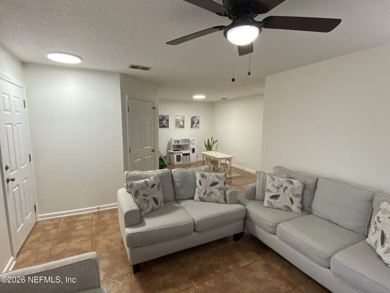 3 bedroom Townhouse at 1840 Green Springs Circle #C, Fleming Island Plantation, Fleming Island — photo 4
