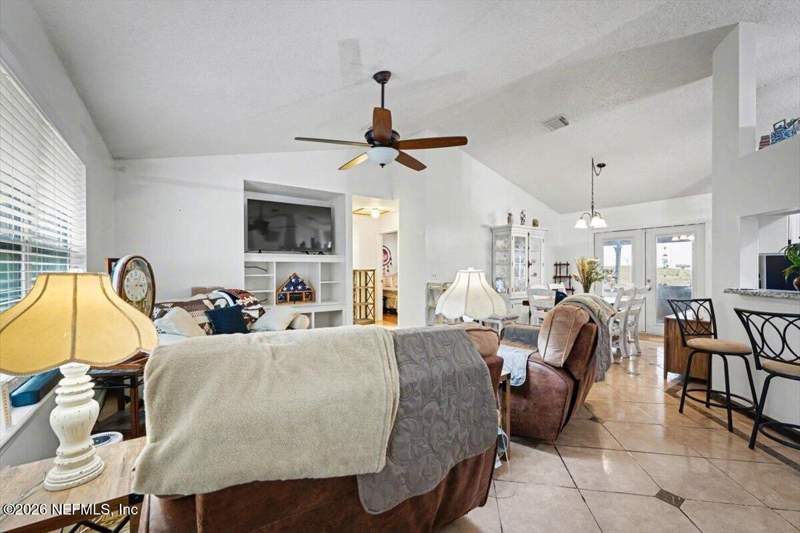 3 bedroom Single Family Residence at 53 Lion Street, Jacksonville South, Middleburg — photo 3