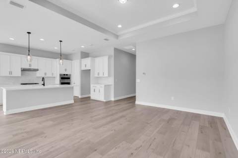 12133 Mariposa Avenue, Jacksonville FL - photo 15 of 27