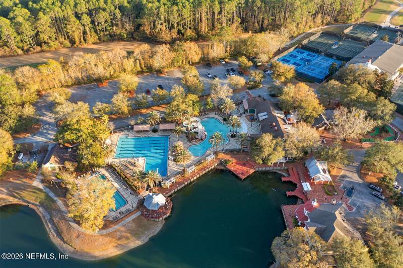 4 bedroom Single Family Residence at 4588 Golf Brook Road, Eagle Landing, Orange Park — photo 3