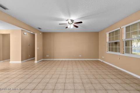 4588 Golf Brook Road, Orange Park FL - photo 7 of 42