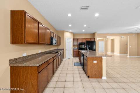 4588 Golf Brook Road, Orange Park FL - photo 11 of 42
