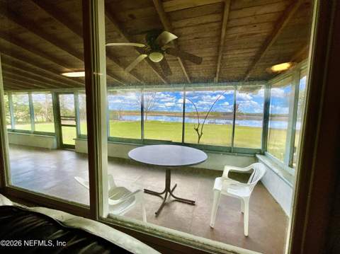 106 E Sunnyside Beach Road, Hawthorne FL - photo 8 of 62