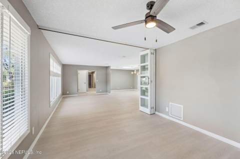 7955 Pine Lake Road, Jacksonville FL - photo 12 of 60