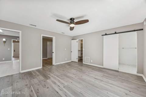 7955 Pine Lake Road, Jacksonville FL - photo 24 of 60