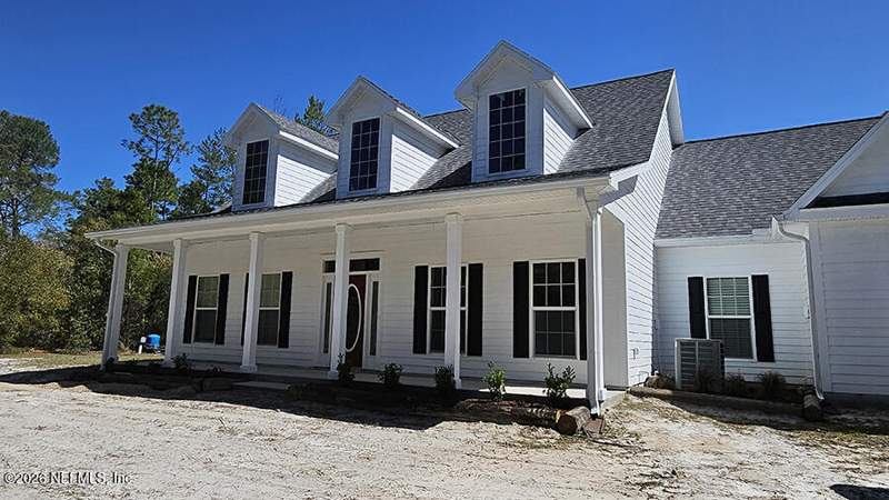 4 bedroom Single Family Residence at 200 Mockingbird Court, Whispering Pines, Georgetown — photo 2