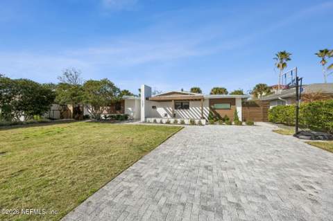 121 32nd Avenue, Jacksonville Beach FL - photo 6 of 63