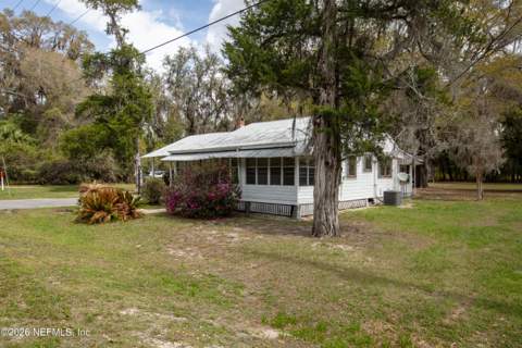 412 S County Road 21, Hawthorne FL - photo 8 of 76