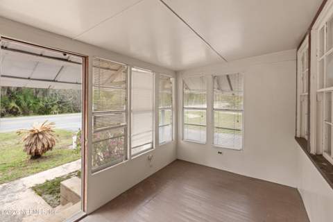 412 S County Road 21, Hawthorne FL - photo 18 of 76