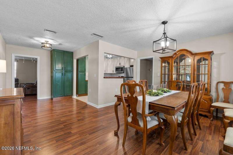 3 bedroom Single Family Residence at 2603 Pine Summit Drive, Arlington Hills, Jacksonville — photo 4