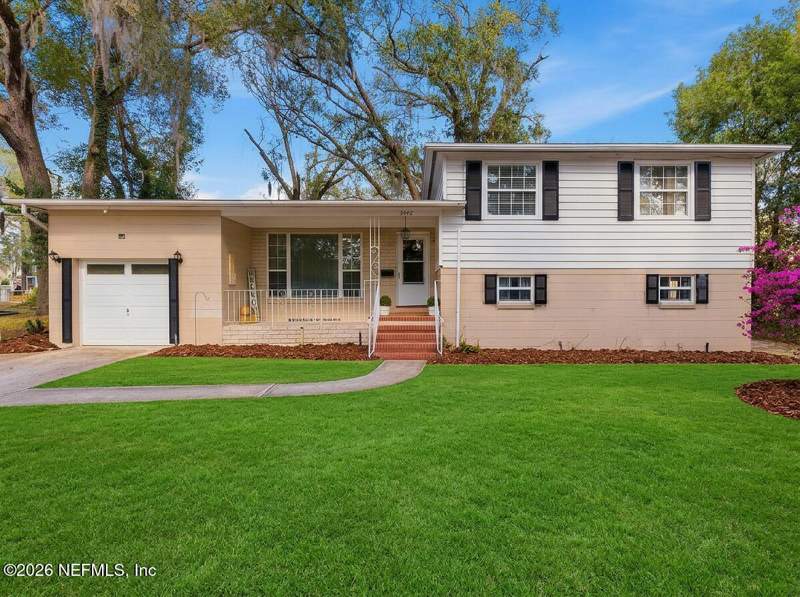 3 bedroom Single Family Residence at 3452 Killarney Drive, Killarney Shores, Jacksonville — photo 3