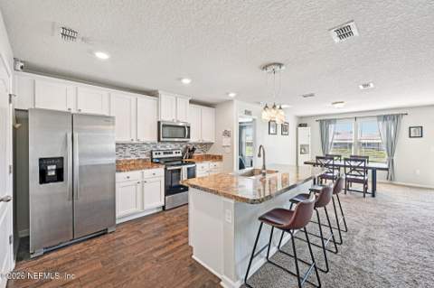 3584 Sunfish Drive, Jacksonville FL - photo 12 of 44