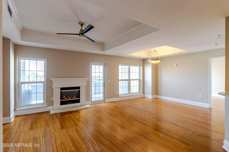 2 bedroom Condominium at 400 Bay Street #404, The Plaza Condominium At Berkman, Jacksonville — photo 4