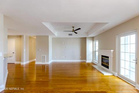 400 Bay Street #404, Jacksonville FL - photo 7 of 28