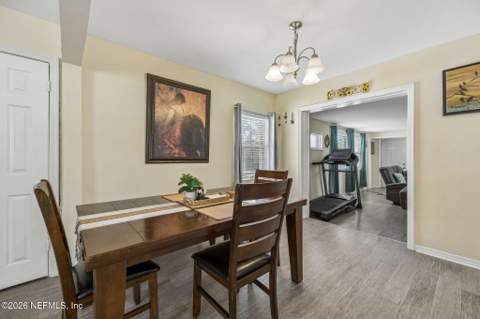 7022 Gaillardia Road, Jacksonville FL - photo 8 of 33
