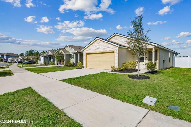 3 bedroom Single Family Residence at 6482 Bucking Bronco Drive, Winchester Ridge, Jacksonville — photo 2