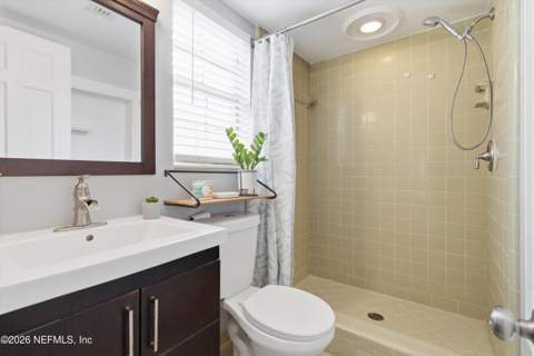 2438 Buttonwood Drive, Jacksonville FL - photo 17 of 38