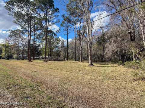 8879 Johnson Court, Jacksonville FL - photo 10 of 20