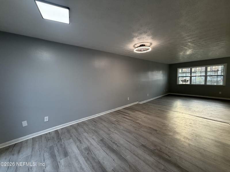 3 bedroom Townhouse at 6137 Tuscony Circle, Tuscony, Jacksonville — photo 2