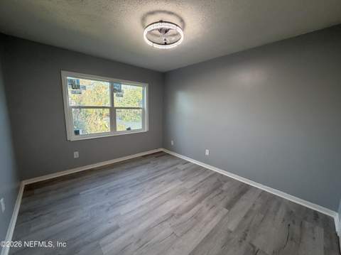 6137 Tuscony Circle, Jacksonville FL - photo 23 of 36