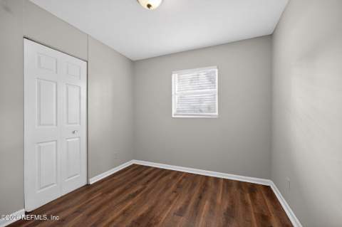 8609 Oak Leaf Road, Jacksonville FL - photo 12 of 18