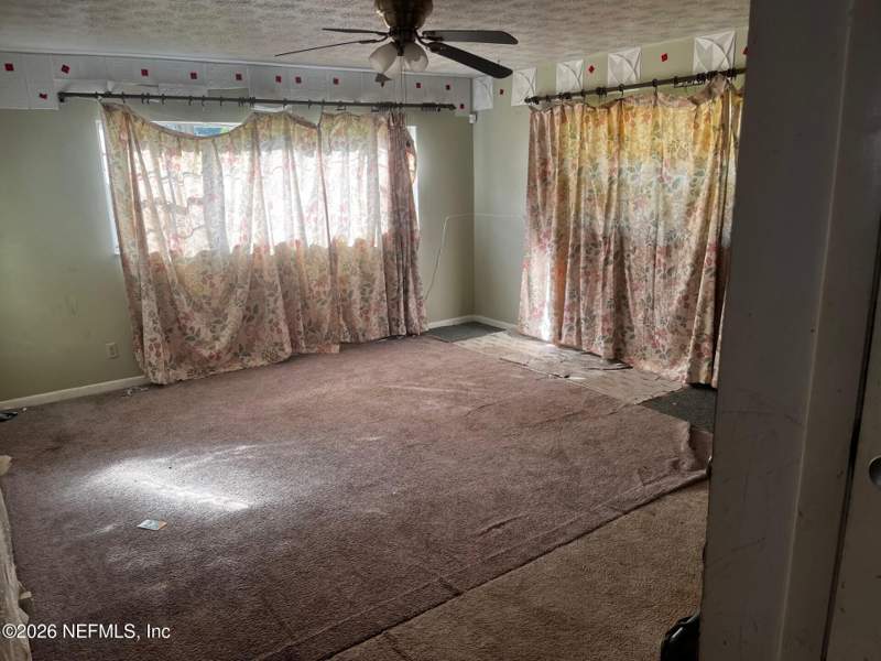 3 bedroom Single Family Residence at 211 Saturn Lane, Meadowbrook, Orange Park — photo 2