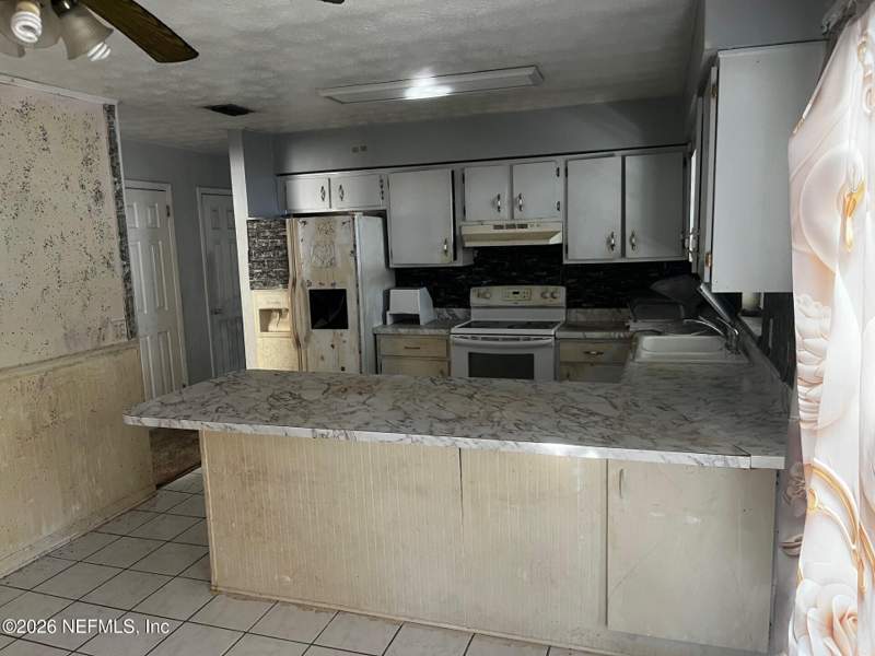 3 bedroom Single Family Residence at 211 Saturn Lane, Meadowbrook, Orange Park — photo 4