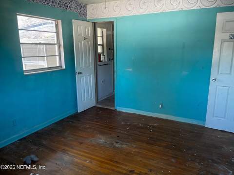 211 Saturn Lane, Orange Park FL - photo 11 of 36