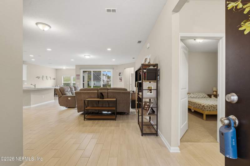 3 bedroom Single Family Residence at 635 Sycamore Way, Wilford Preserve, Orange Park — photo 3
