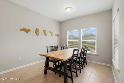 635 Sycamore Way, Orange Park FL - photo 10 of 43