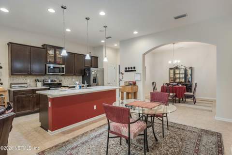86437 Moonlit Walk Circle, Yulee FL - photo 6 of 35