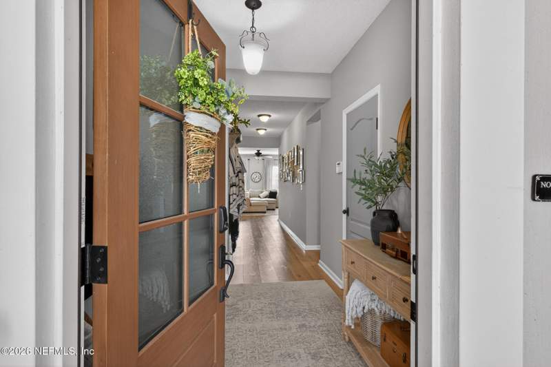 4 bedroom Single Family Residence at 4683 Pine Lake Drive, Pine Ridge, Middleburg — photo 4