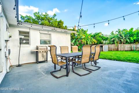 217 Carver Street, St. Augustine FL - photo 6 of 38